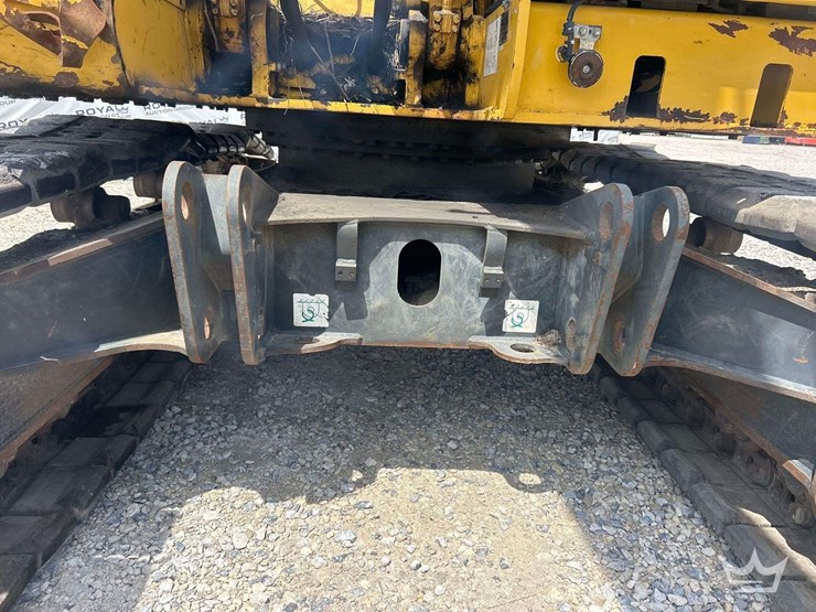 komatsu-pc138us-lc-11-image-11