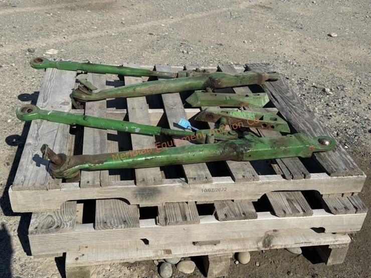 3-pt-arms-for-4240-john-deere-image-2