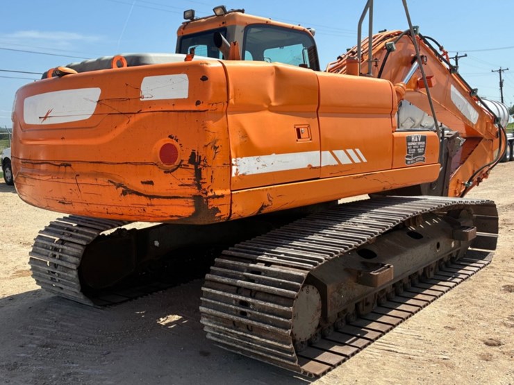 2020-doosan-dx225-lc-image-3