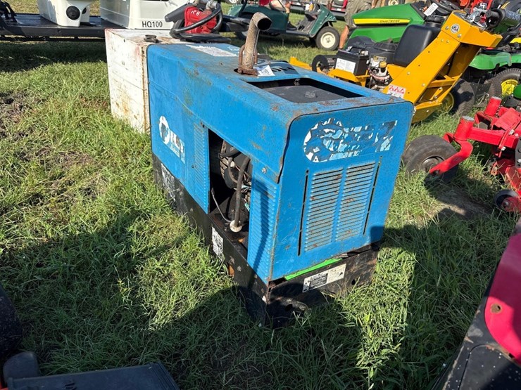 miller-bobcat-225-image-2