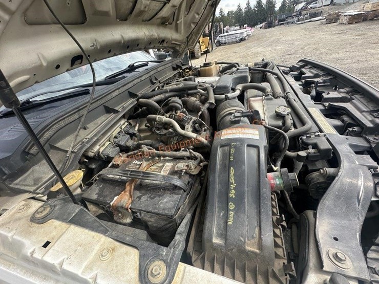 2012-ford-f350-image-18