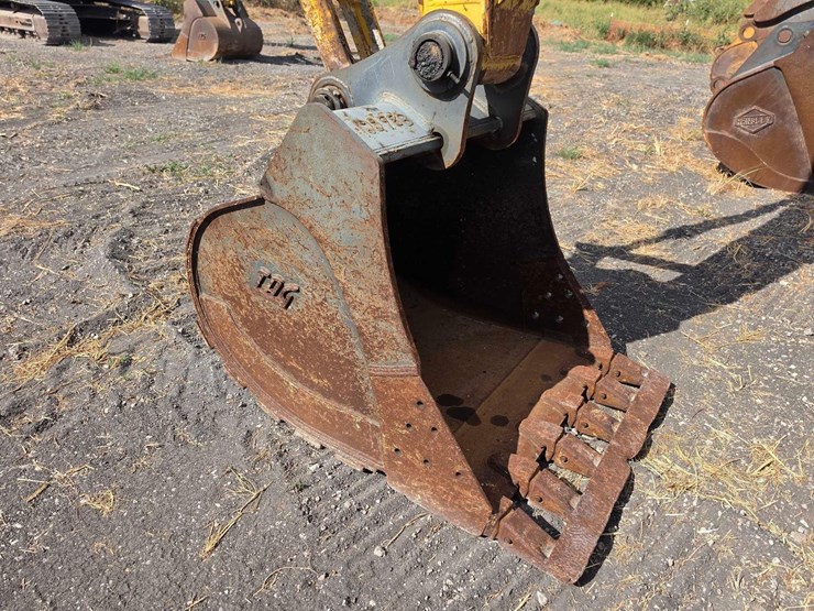 2024-kobelco-sk260-lc-11-image-15