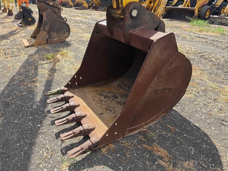 2023-kobelco-sk260-lc-11-image-9