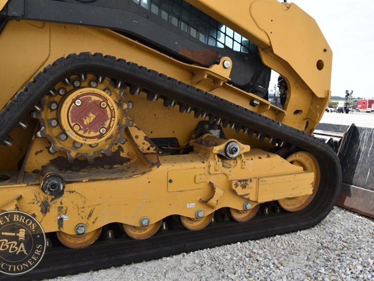 2024-caterpillar-255-image-45