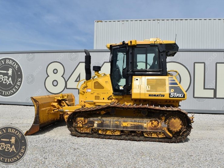 2018-komatsu-d51pxi-24-image-14