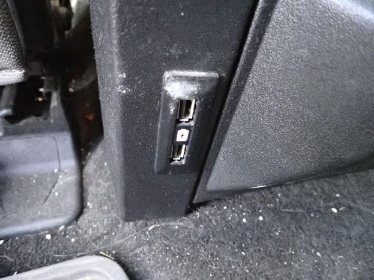 2018-ford-f150-xlt-image-34