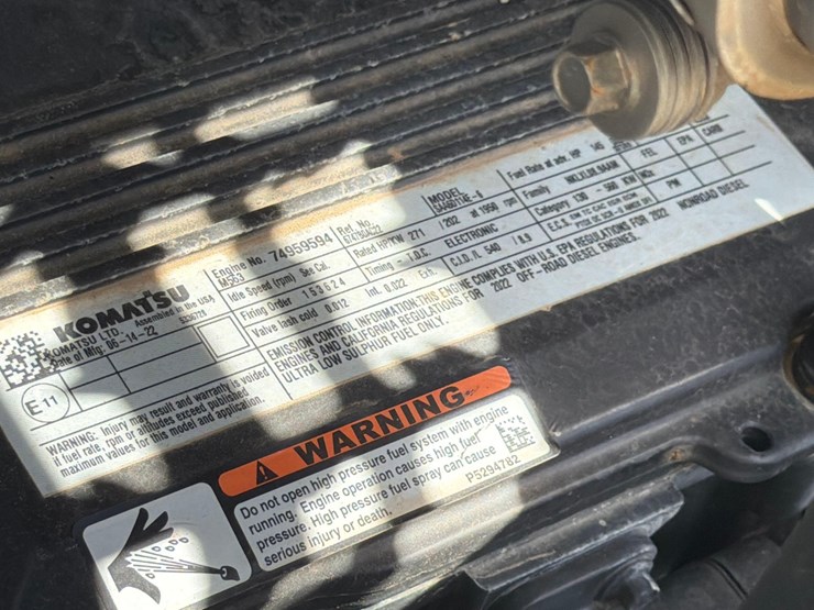 2022-komatsu-pc360-lc-11-image-27