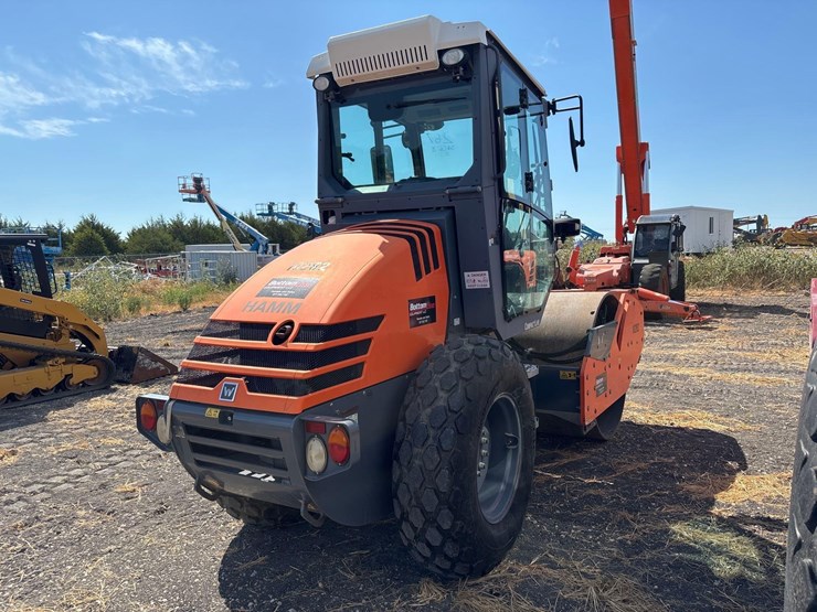 2020-hamm-h7i-image-4