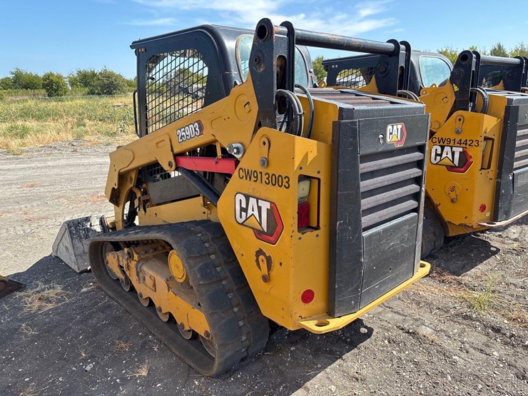 2021-caterpillar-259d3-image-5