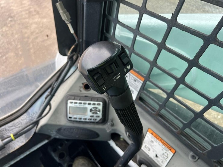 bobcat-s570-image-25