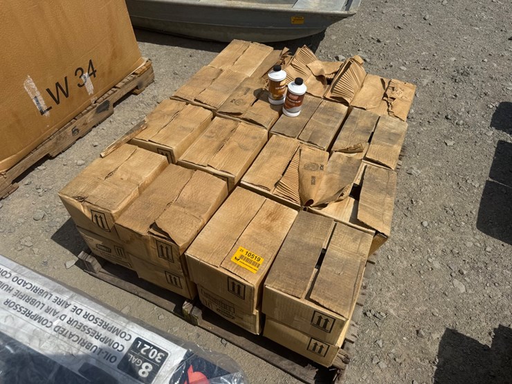 #10519-•-lot-of-brake-fluid-inv#10519-image-1