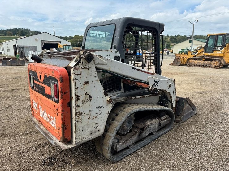 2016-bobcat-t450-image-6