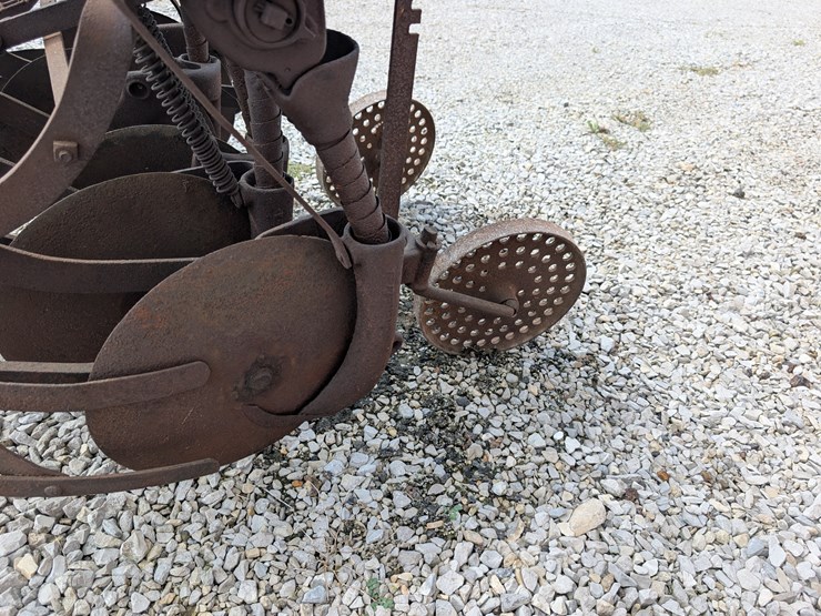 van-brunt-drill-image-12