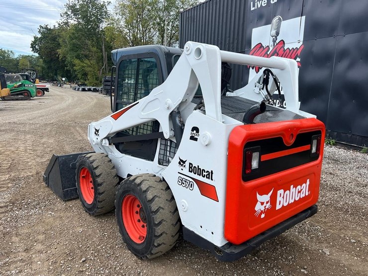 bobcat-s570-image-3
