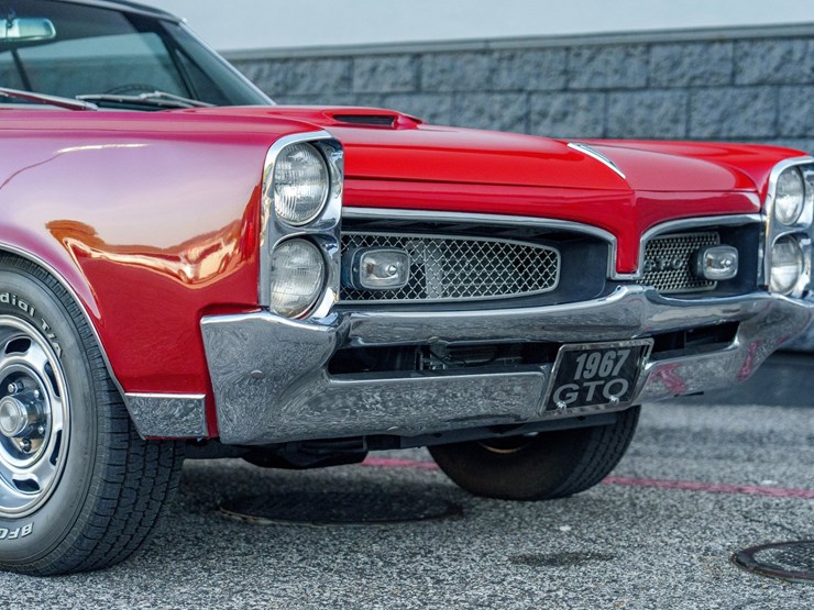 #1025-•-1967-pontiac-gto-image-32