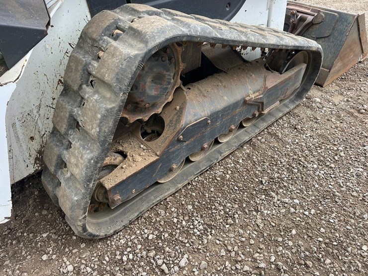 2023-bobcat-t62-image-14