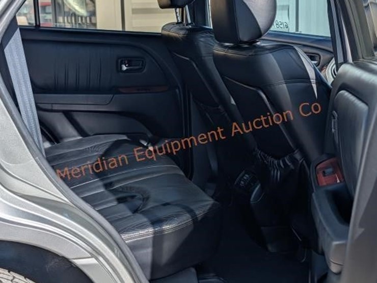 2001-lexus-rx300-image-29
