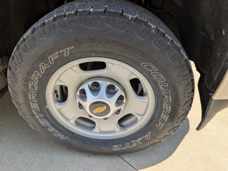 2018-chevrolet-2500hd-image-61