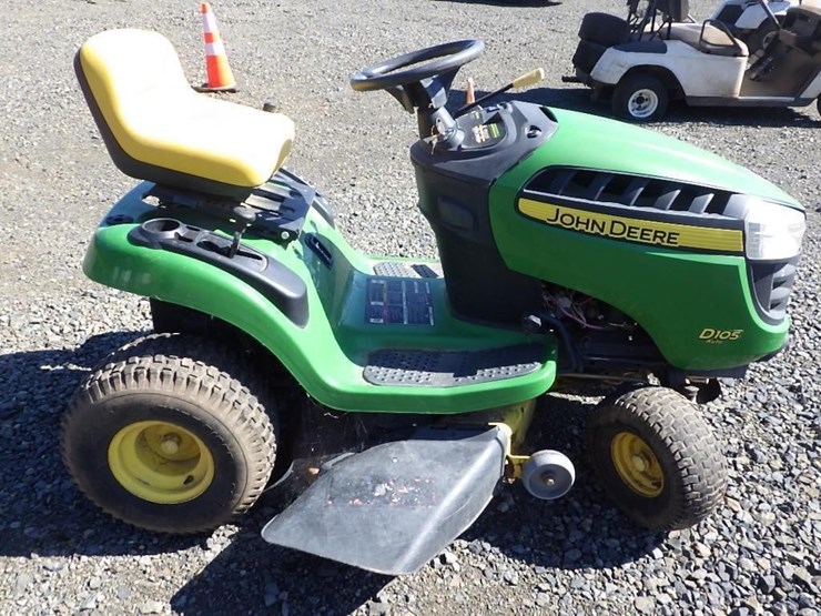 john-deere-d105-image-6