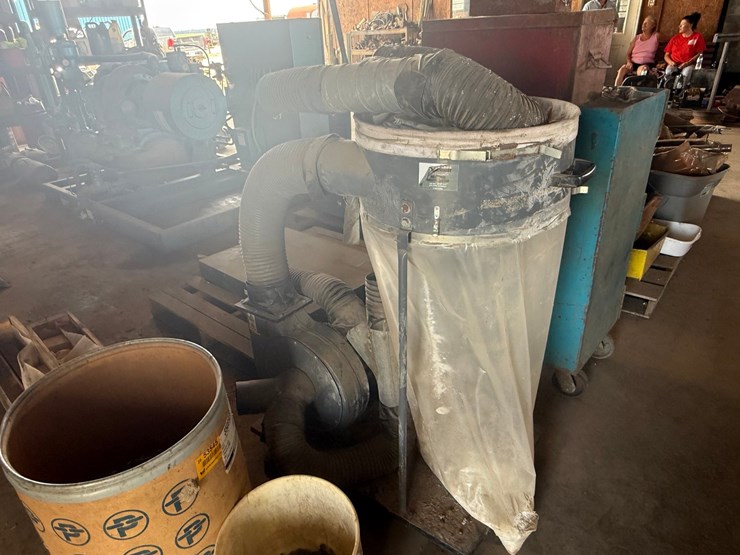 #53546-•-central-machinery-70gal-industrial-dust-collector-61790-inv#53546-image-4