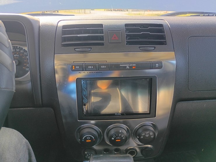 2006-hummer-h3-image-42