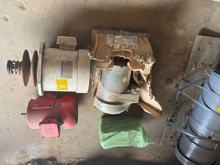 #53558-•-lot-of-electric-motors-inv#53558-image-9