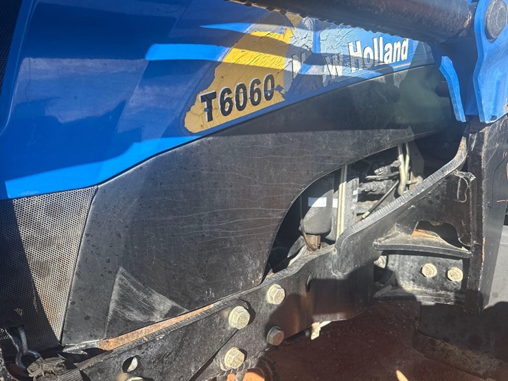 new-holland-t6060-image-19