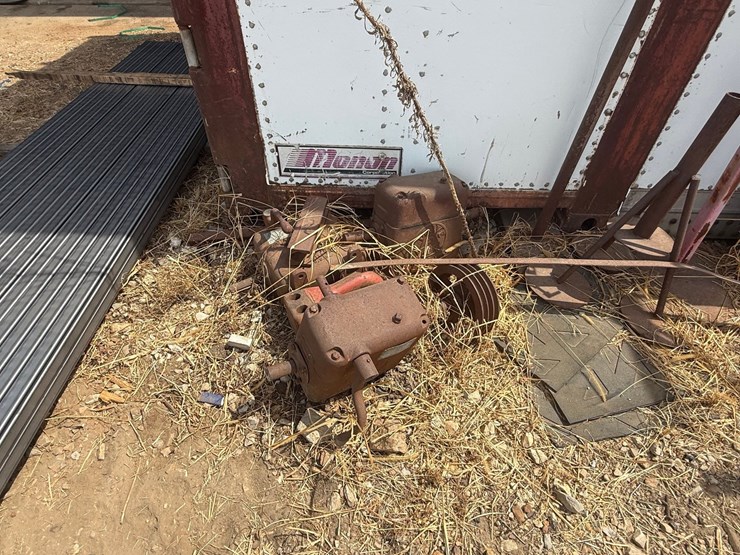 #53485-•-lot-of-miscellaneous-&-steel-beam-inv#53485-image-10