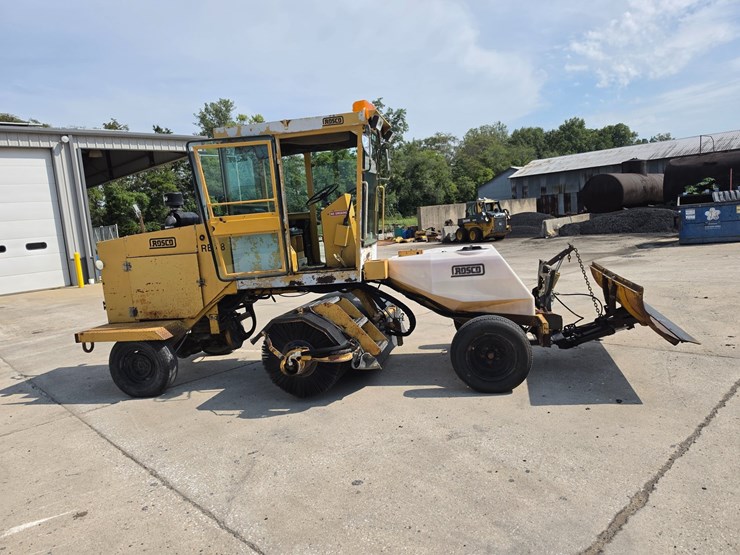 #25415-•-rosco-sweeper-broom-image-12
