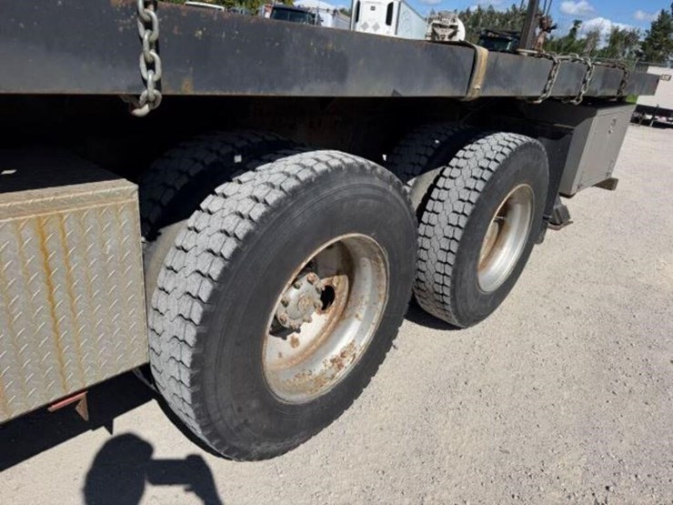 1993-ford-l8000-image-54