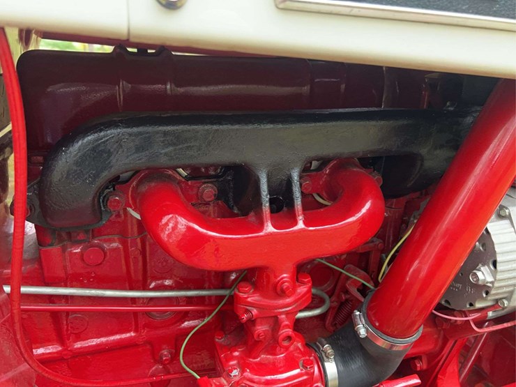 1970-farmall-544-hydro-gas-row-crop-golden-demonstrator-image-26