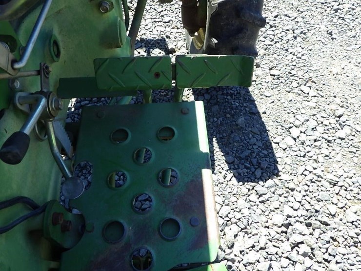 john-deere-650-image-23