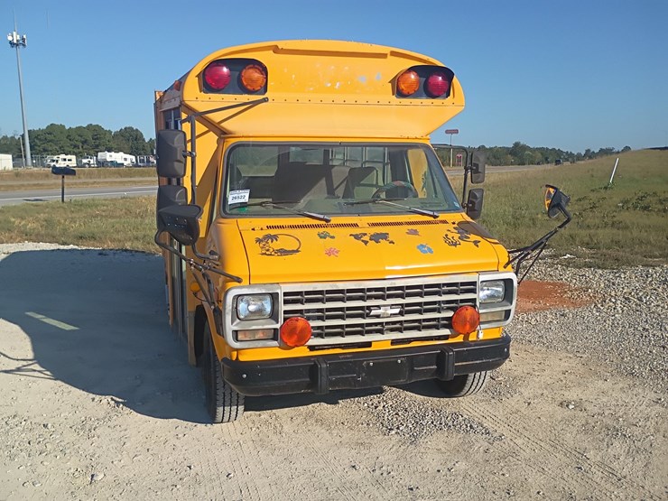 1996-chevrolet-g30-image-14