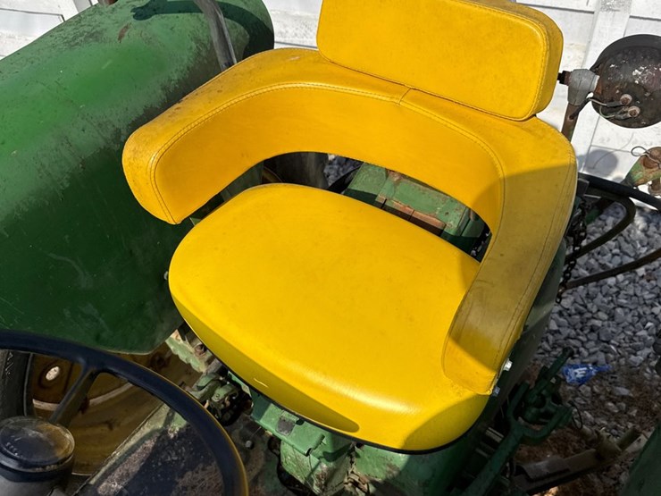 john-deere-2510-image-13