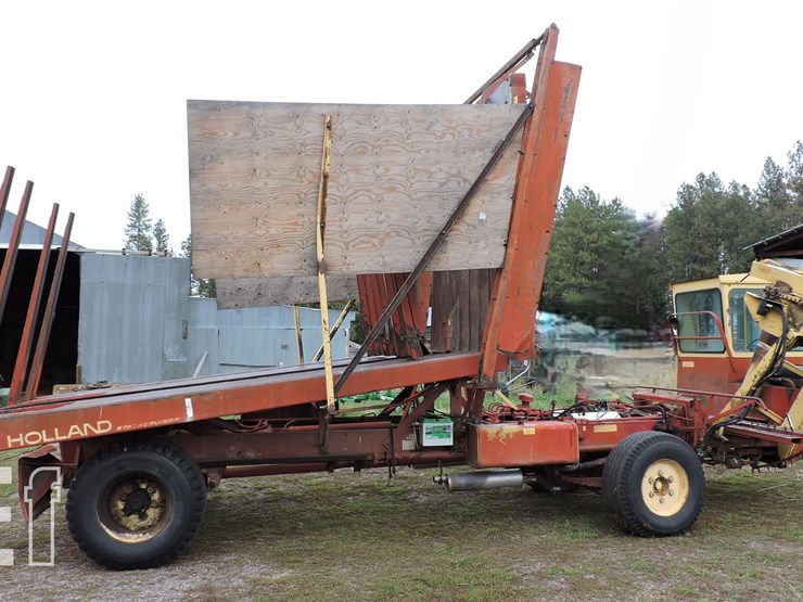 new-holland-1049-image-1