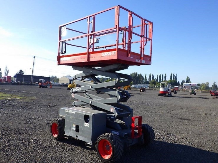 skyjack-sj6826rt-image-3