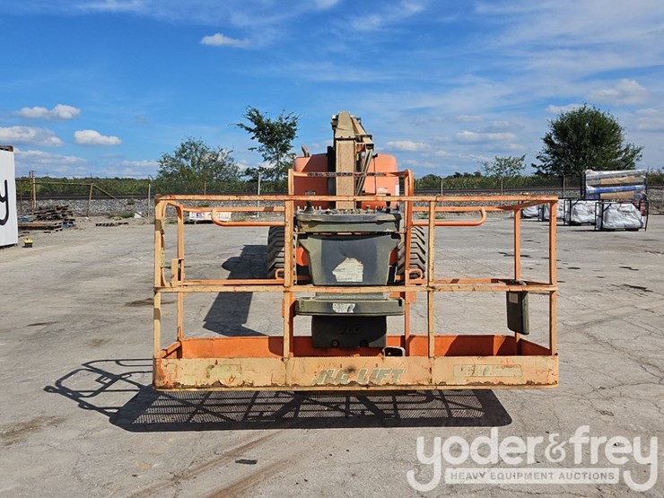 2008-jlg-800aj-image-10