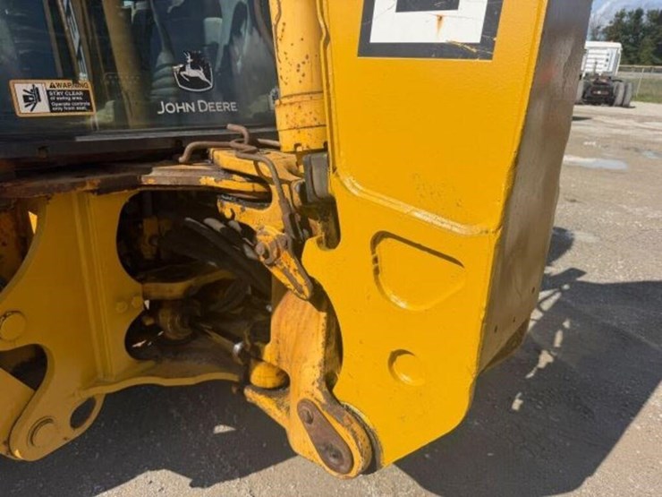 2006-deere-310g-image-39