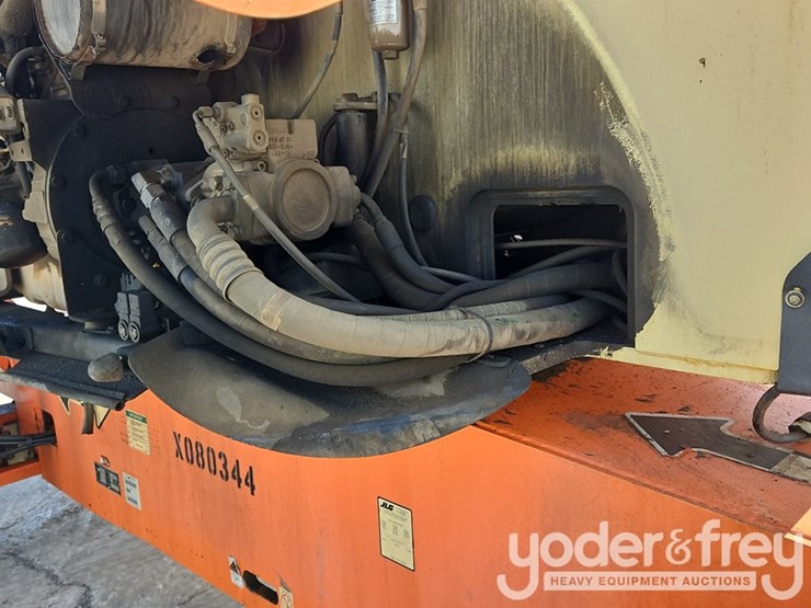 2008-jlg-800aj-image-33
