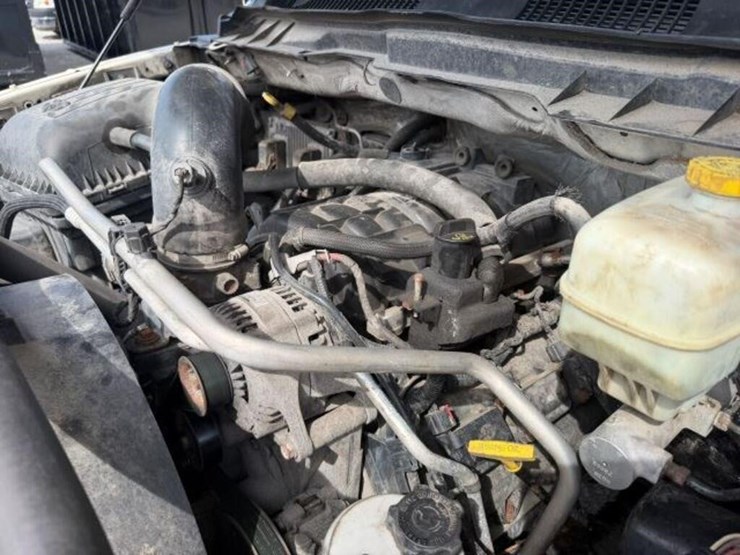 2016-ram-2500-hd-image-19