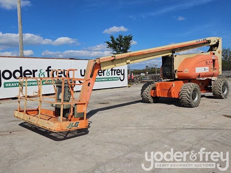 2008-jlg-800aj-image-1