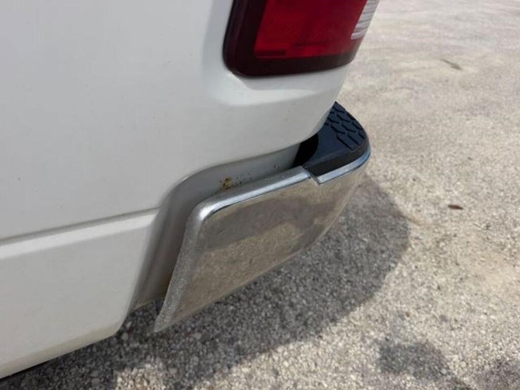 2016-ram-2500-hd-image-40