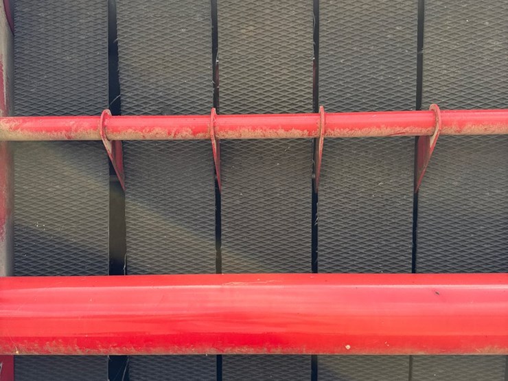 massey-ferguson-1745-image-11