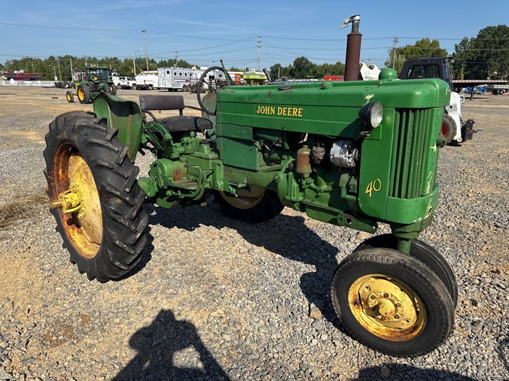 1953-john-deere-40-image-2