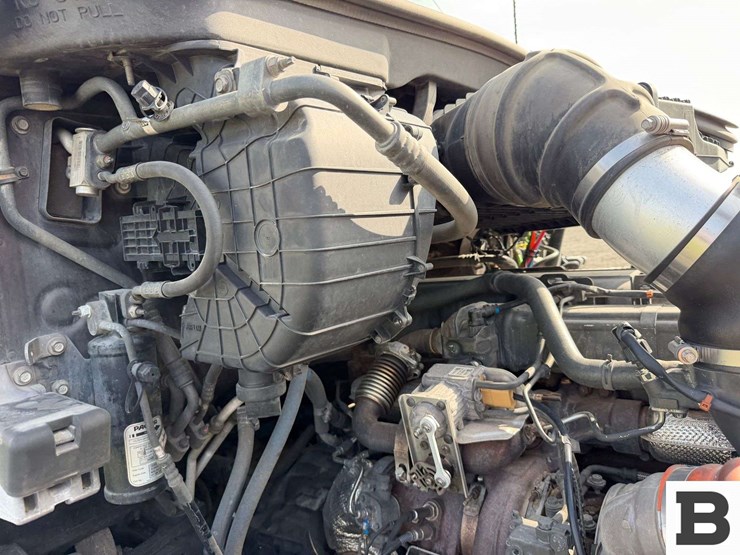 2016-kenworth-t680-image-47