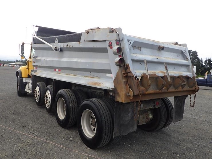 2007-mack-cv713-granite-5-axle-dump-truck-image-3