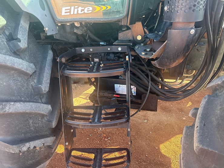 new-holland-t6060-image-9