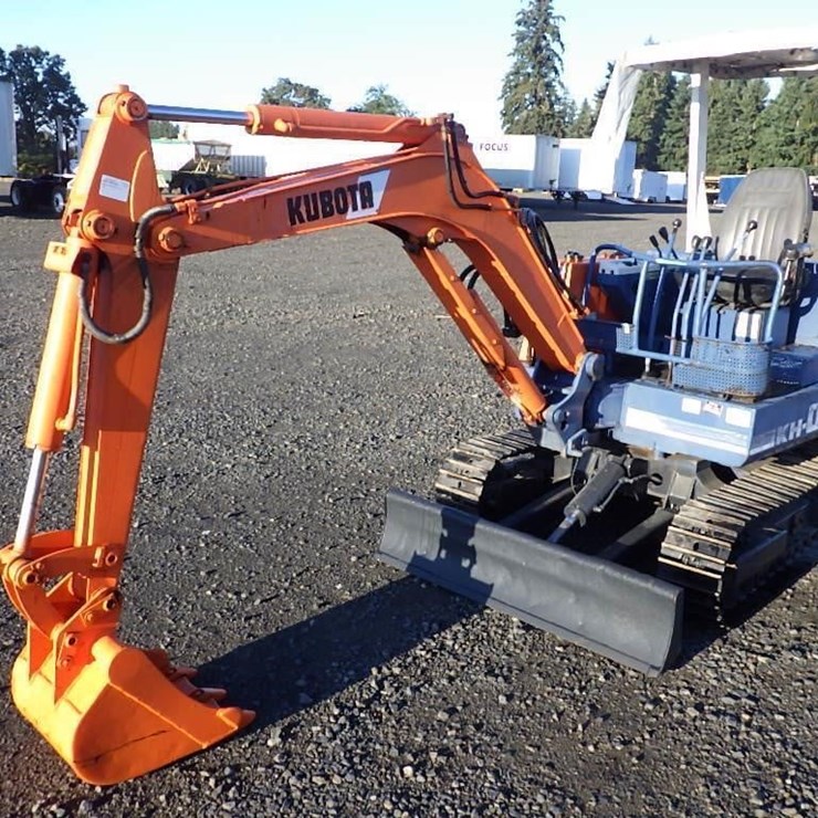KUBOTA KH021