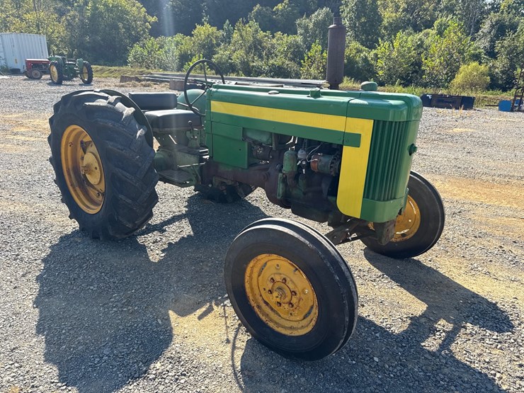 john-deere-420-image-3