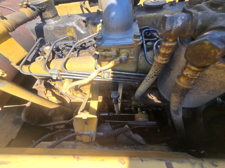 caterpillar-320-image-29